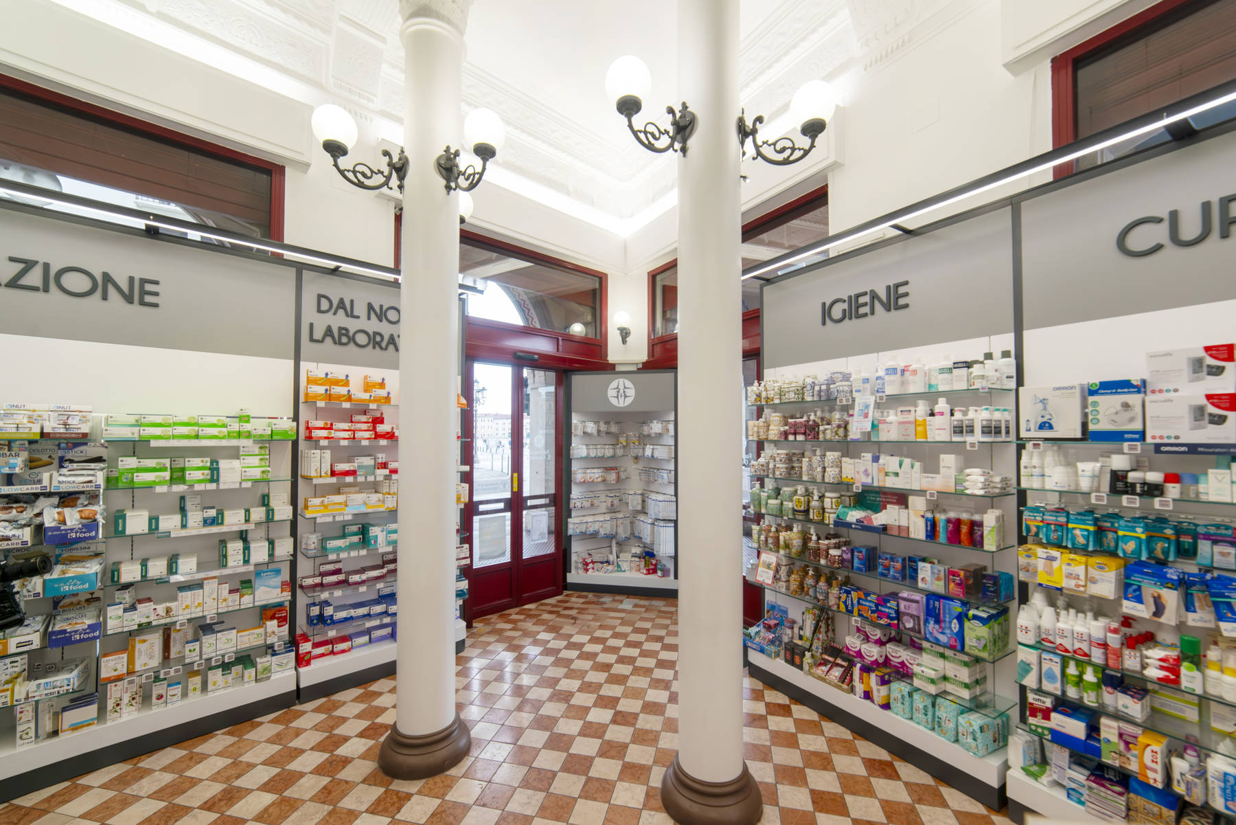 Reparti e prodotti Farmacia Santa Giustina Padova